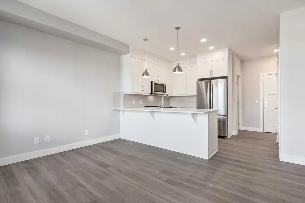 63 Arbour Lake Court NW Calgary AB X0X 0X0