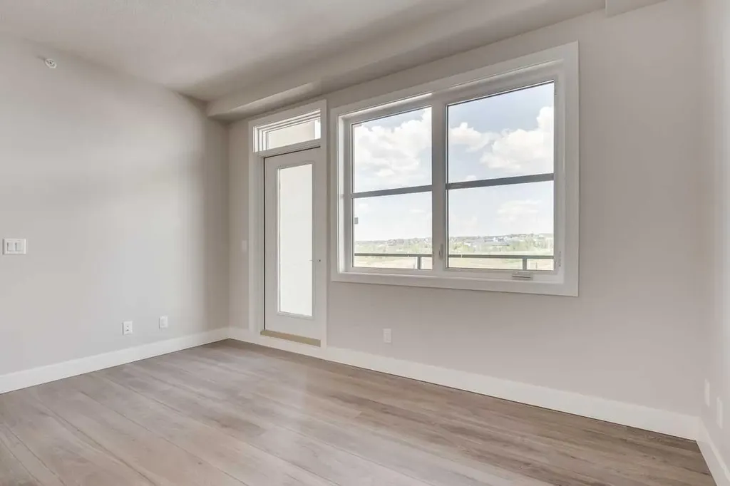 63 Arbour Lake Court NW Calgary AB X0X 0X0