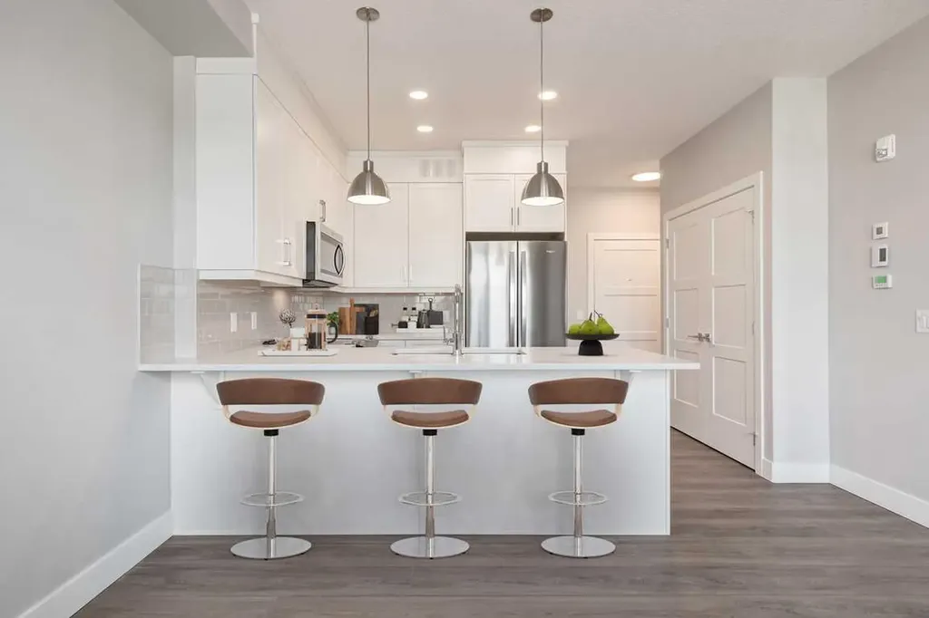 63 Arbour Lake Court NW Calgary AB X0X 0X0