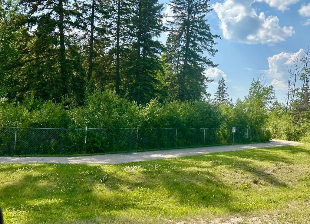 13379 670 Township Lac La Biche AB T0A 2C1