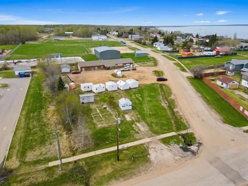 14 Lakeview Drive Joussard AB T0G 1J0