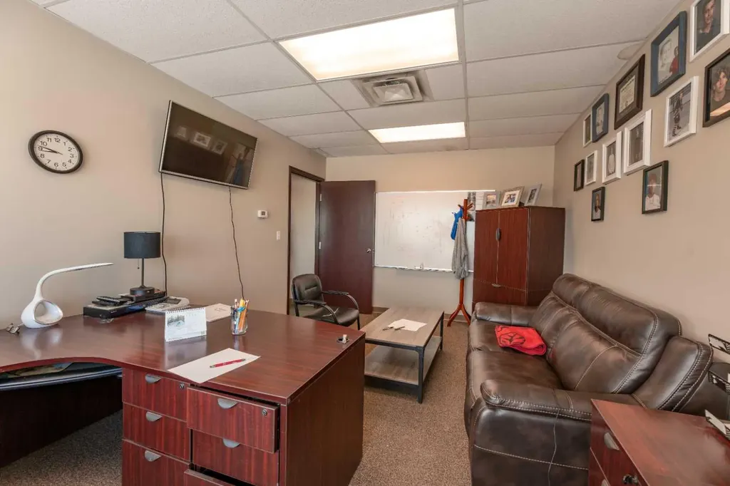 156 Steele Crescent Hinton AB T7V 2G5