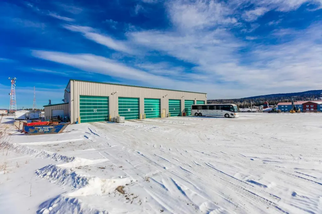 156 Steele Crescent Hinton AB T7V 2G5