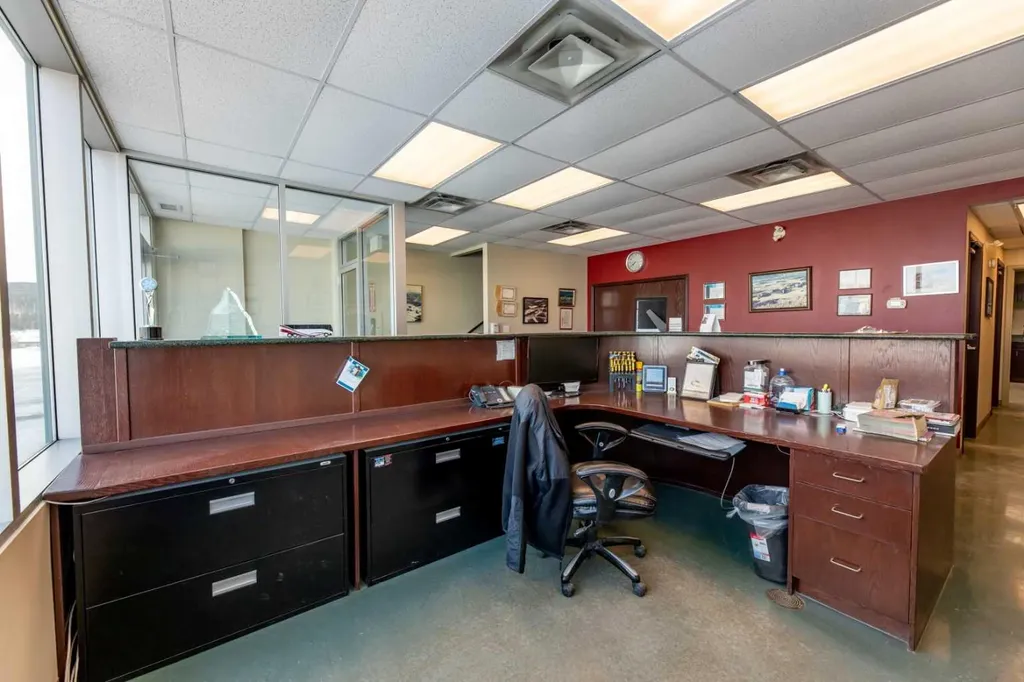 156 Steele Crescent Hinton AB T7V 2G5