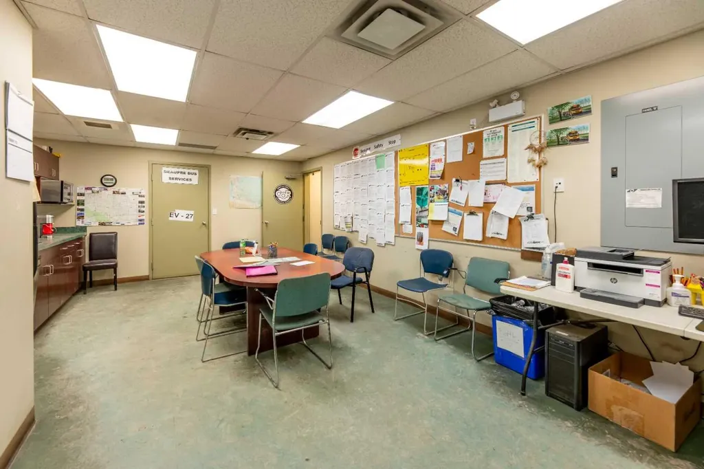 156 Steele Crescent Hinton AB T7V 2G5