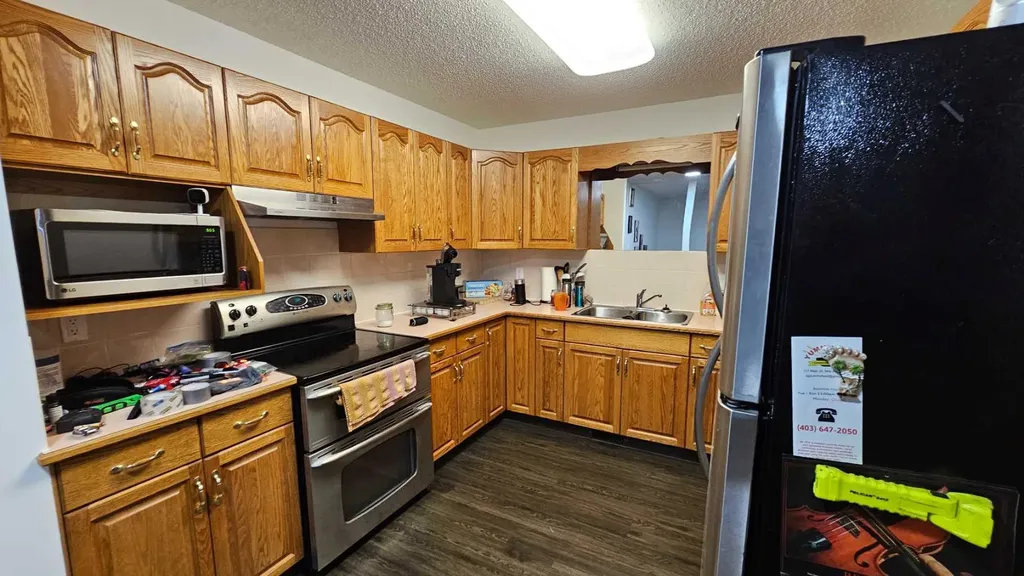 207 Centre Avenue NE Milk River AB T0K 1M0