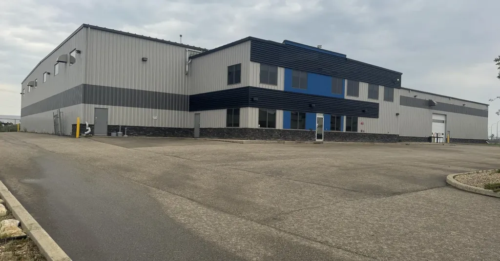 11419 95 Avenue Grande Prairie AB T8V 5P7