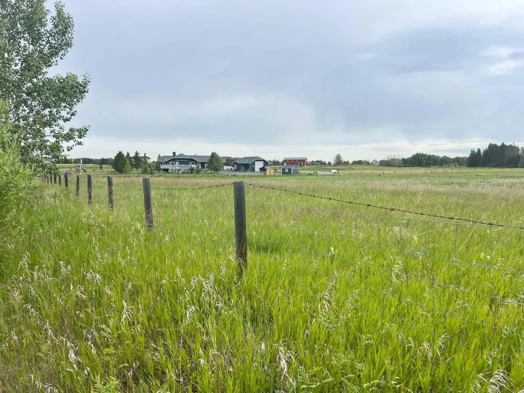 226018 76 Street E Rural Foothills County AB T1S 3W2