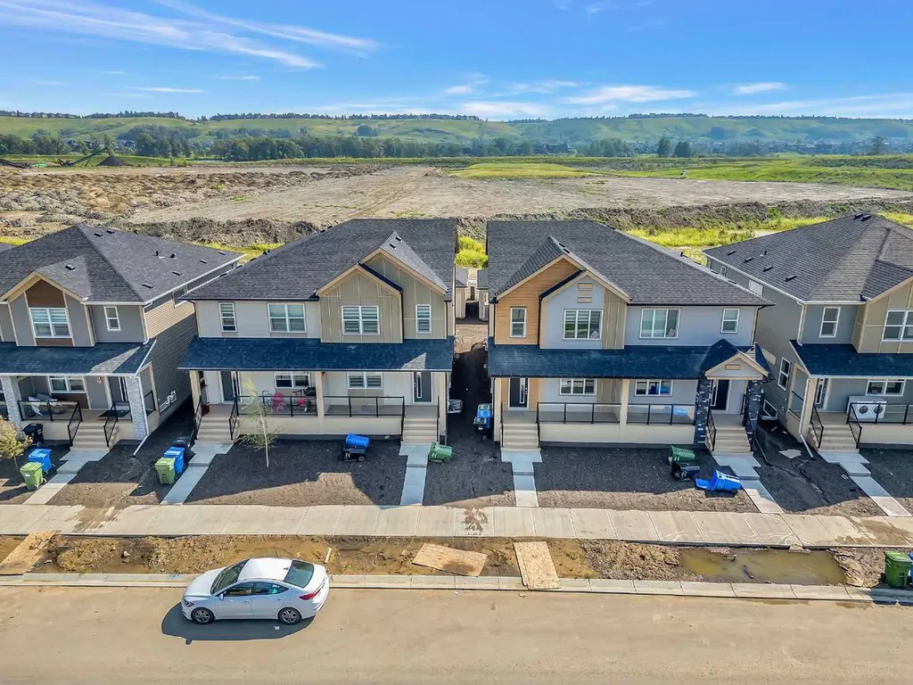822, 826, 830, 834 Wolf Willow Boulevard SE Calgary AB T2X 5R5