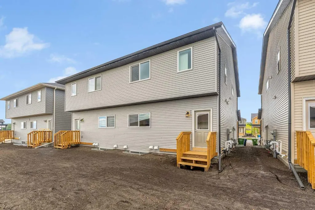 822, 826, 830, 834 Wolf Willow Boulevard SE Calgary AB T2X 5R5