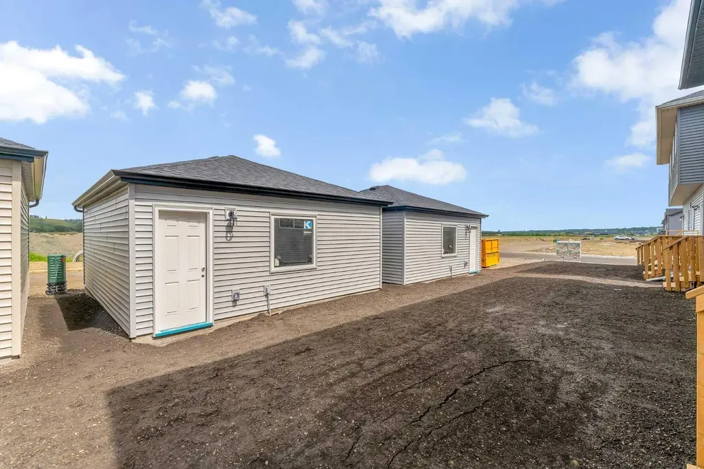 822, 826, 830, 834 Wolf Willow Boulevard SE Calgary AB T2X 5R5