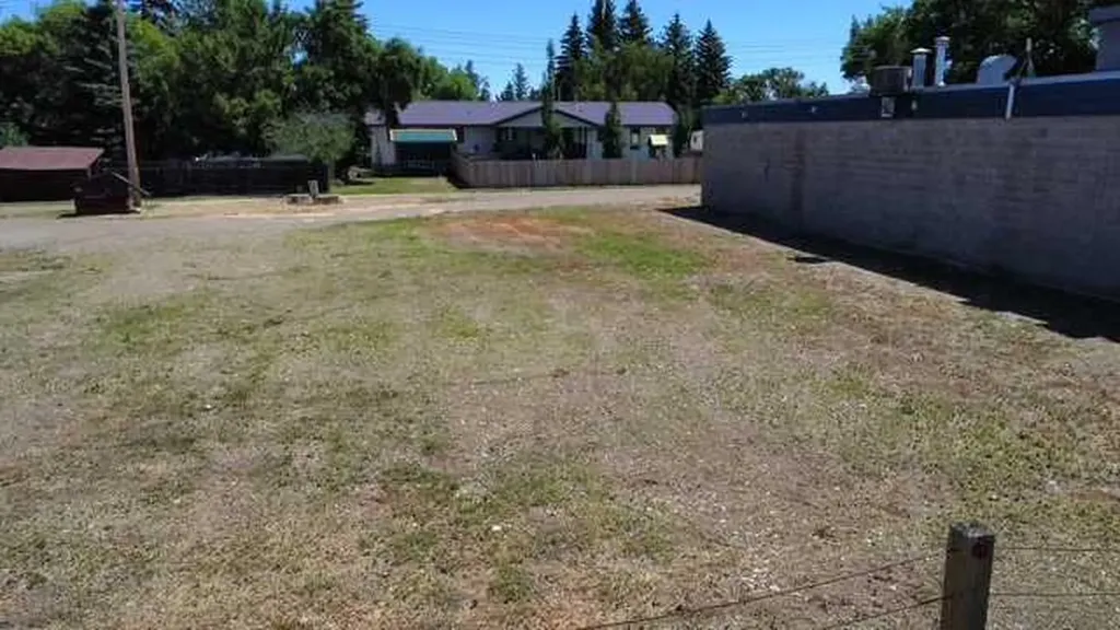 117 Centre Street Duchess AB T0J 0Z0