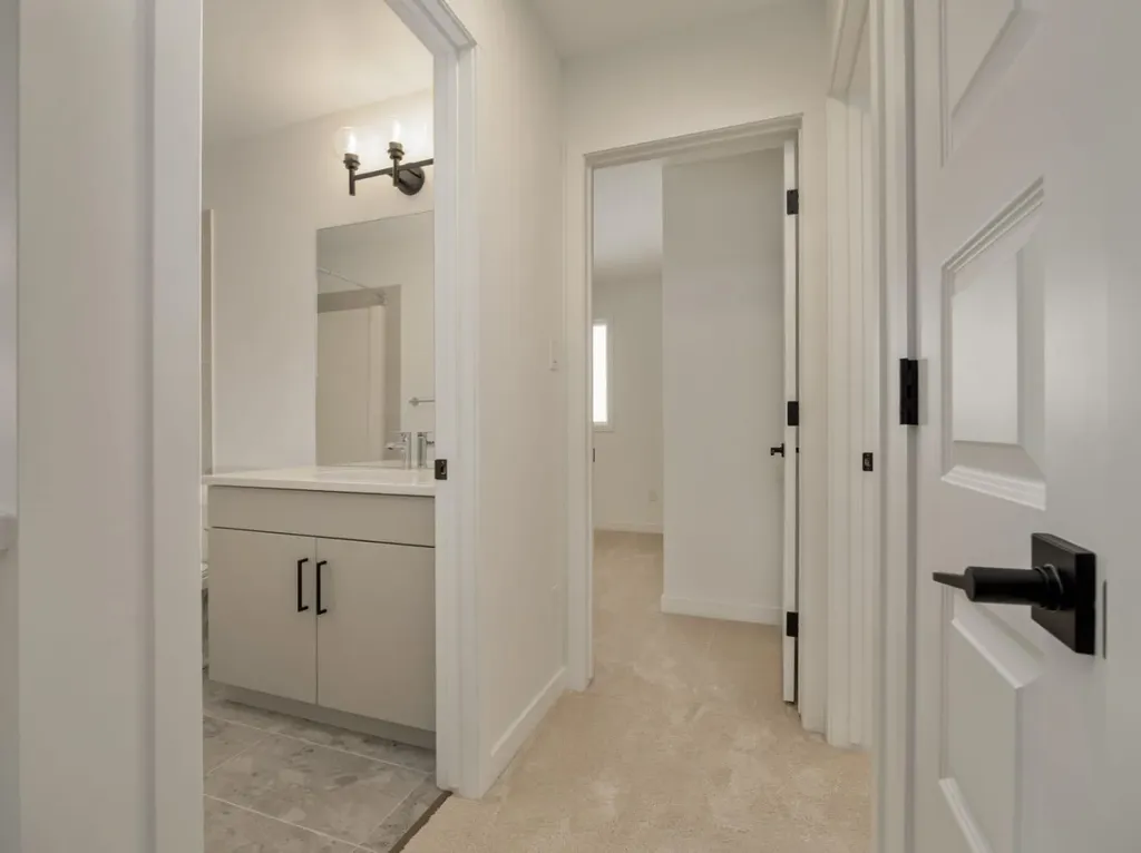67 Miners Road W Lethbridge AB T1J5W6