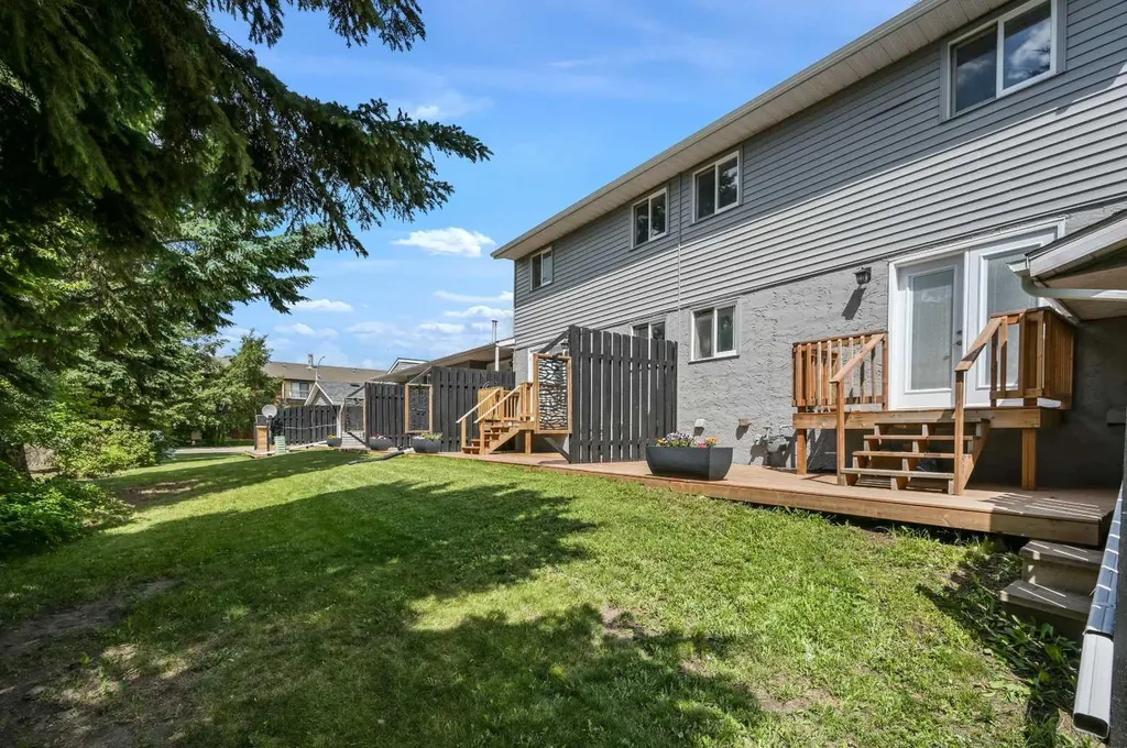 4405 Pleasantview Drive High Prairie AB T0G1E0
