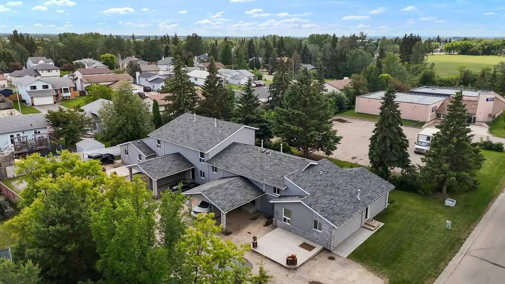 4405 Pleasantview Drive High Prairie AB T0G1E0