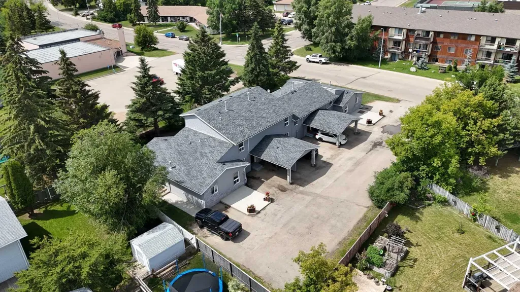 4405 Pleasantview Drive High Prairie AB T0G1E0