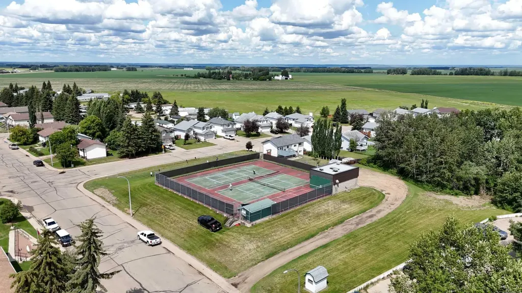4405 Pleasantview Drive High Prairie AB T0G1E0
