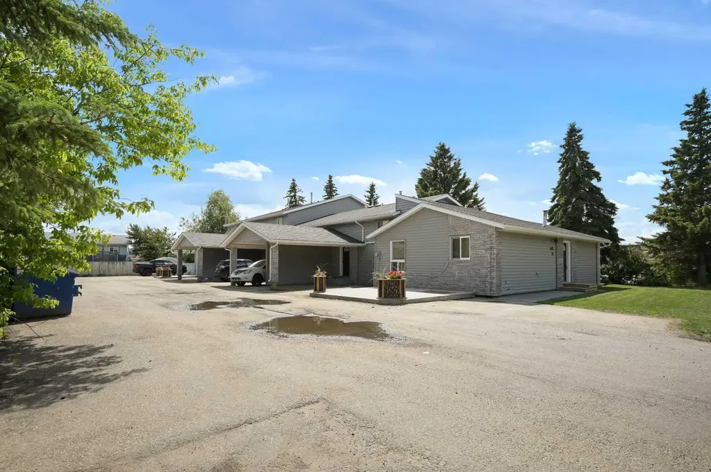 4405 Pleasantview Drive High Prairie AB T0G1E0