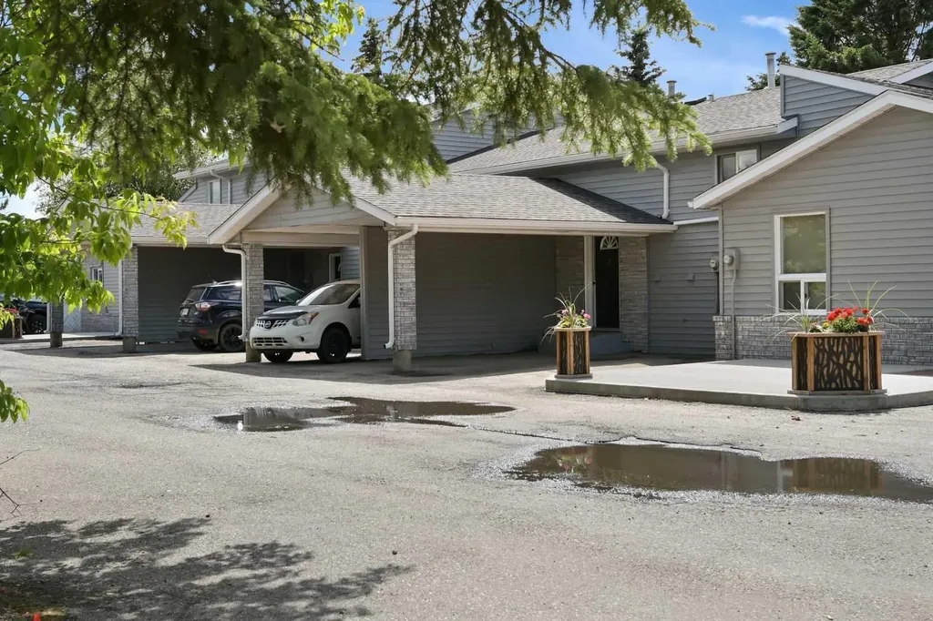 4405 Pleasantview Drive High Prairie AB T0G1E0