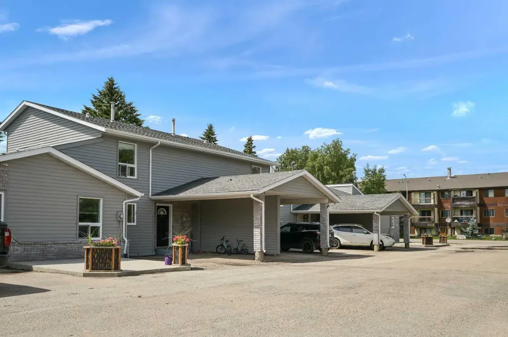 4405 Pleasantview Drive High Prairie AB T0G1E0