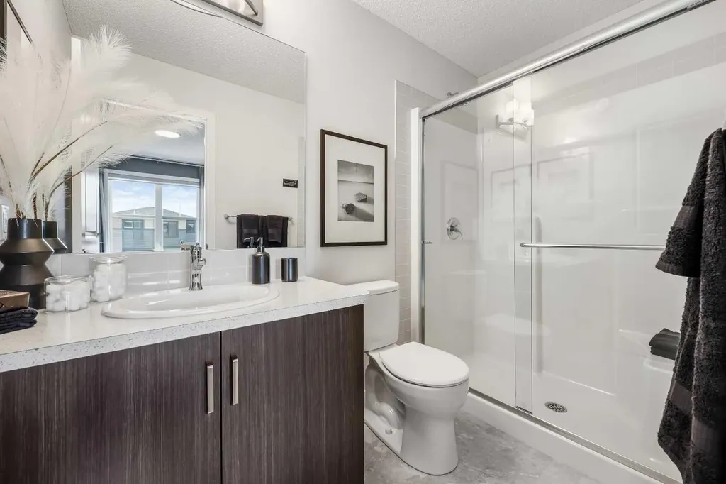 16 Amblefield View NW Calgary AB T3P 2B9