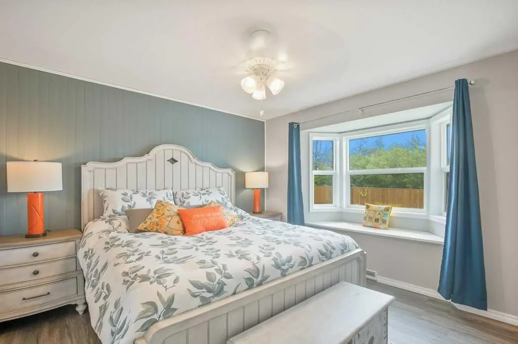 36 Harvey Close Red Deer AB T4N6C4