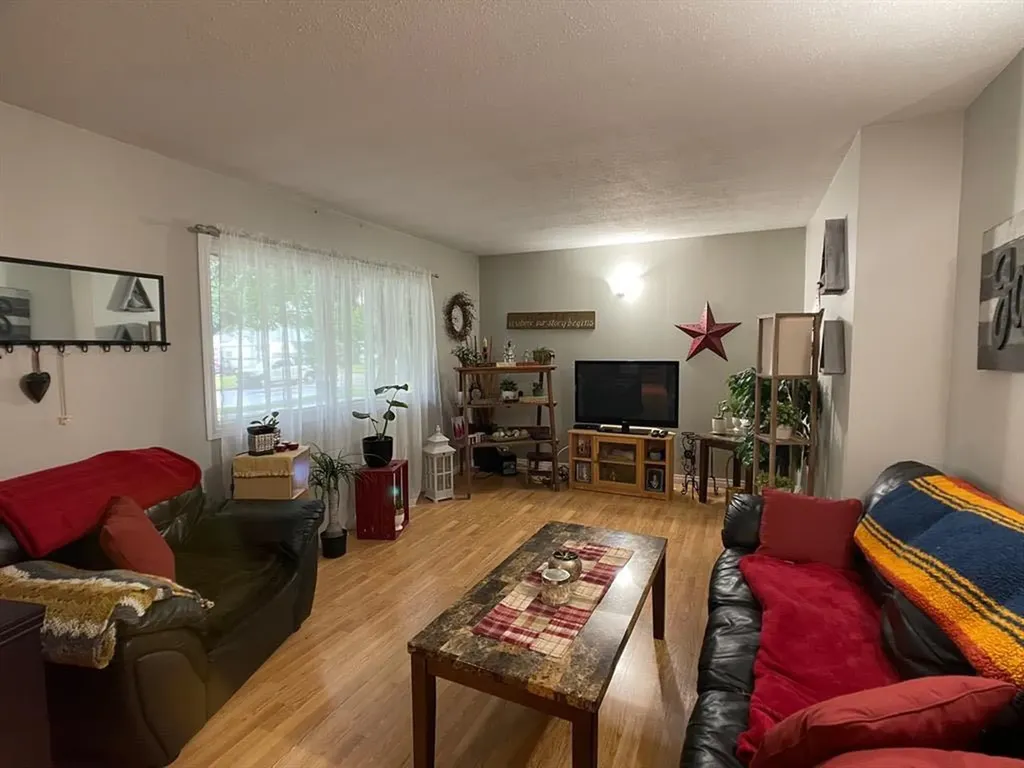 4721 55th Avenue High Prairie AB T0G 1E0