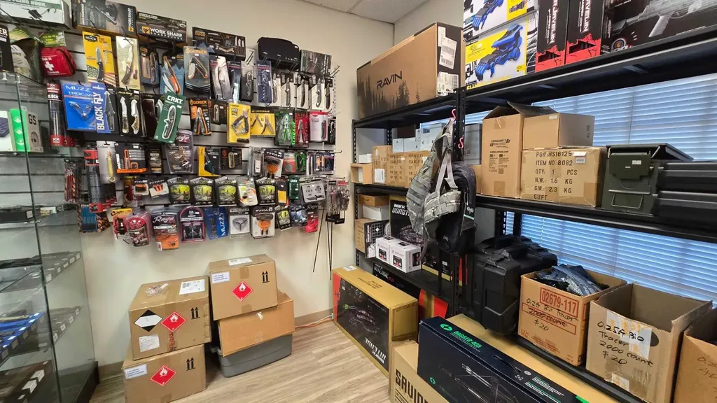 136 17 Avenue NE Calgary AB T2E 1L6
