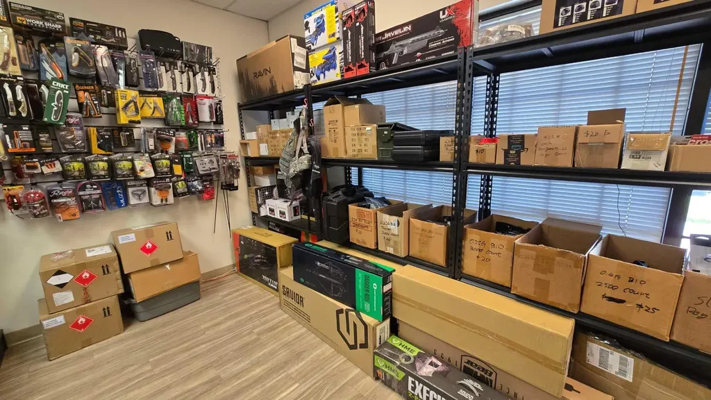 136 17 Avenue NE Calgary AB T2E 1L6