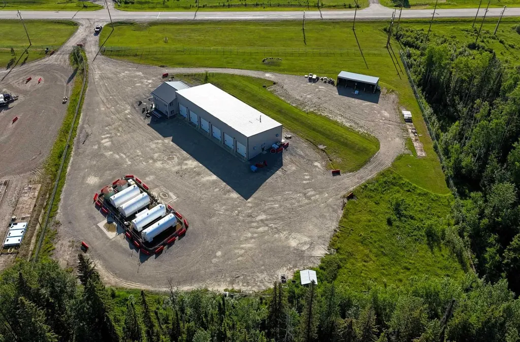 317 Rodeo Road Edson AB T7E 0B6