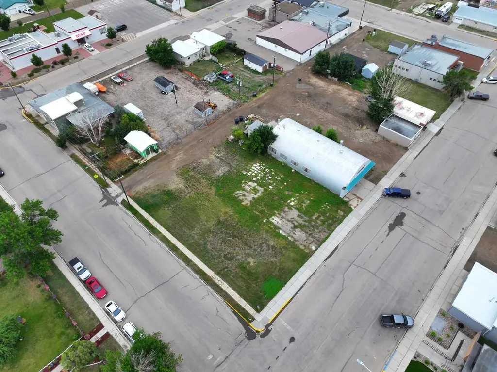 520 2 Avenue N Vauxhall AB T0K 2K0