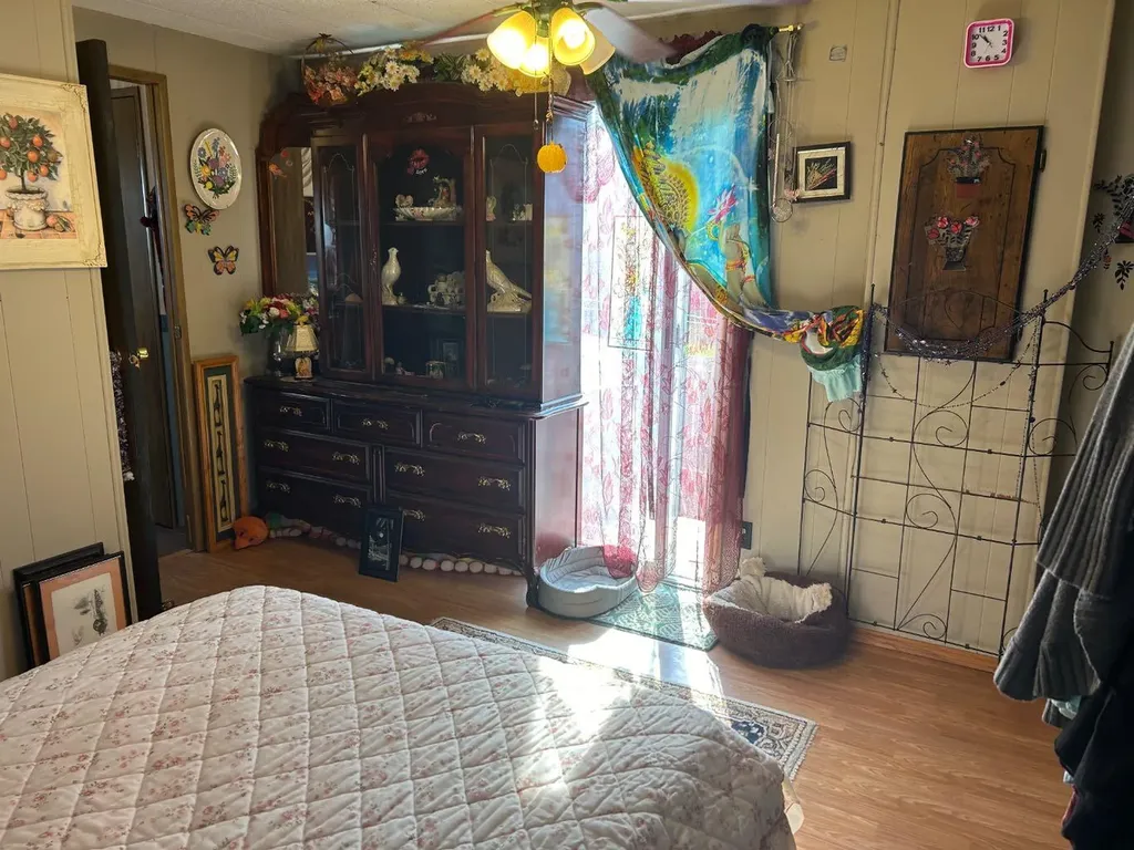 207 2 Avenue N Morrin AB T0J 2B0