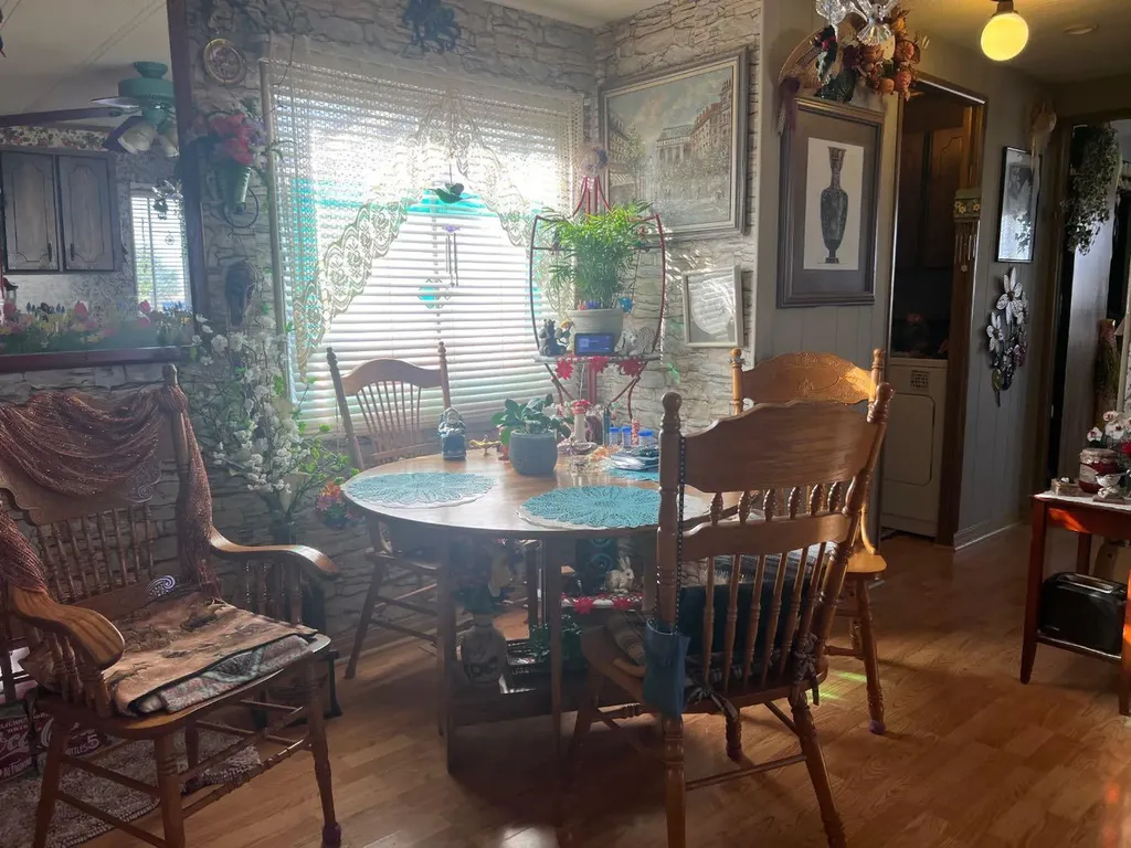 207 2 Avenue N Morrin AB T0J 2B0