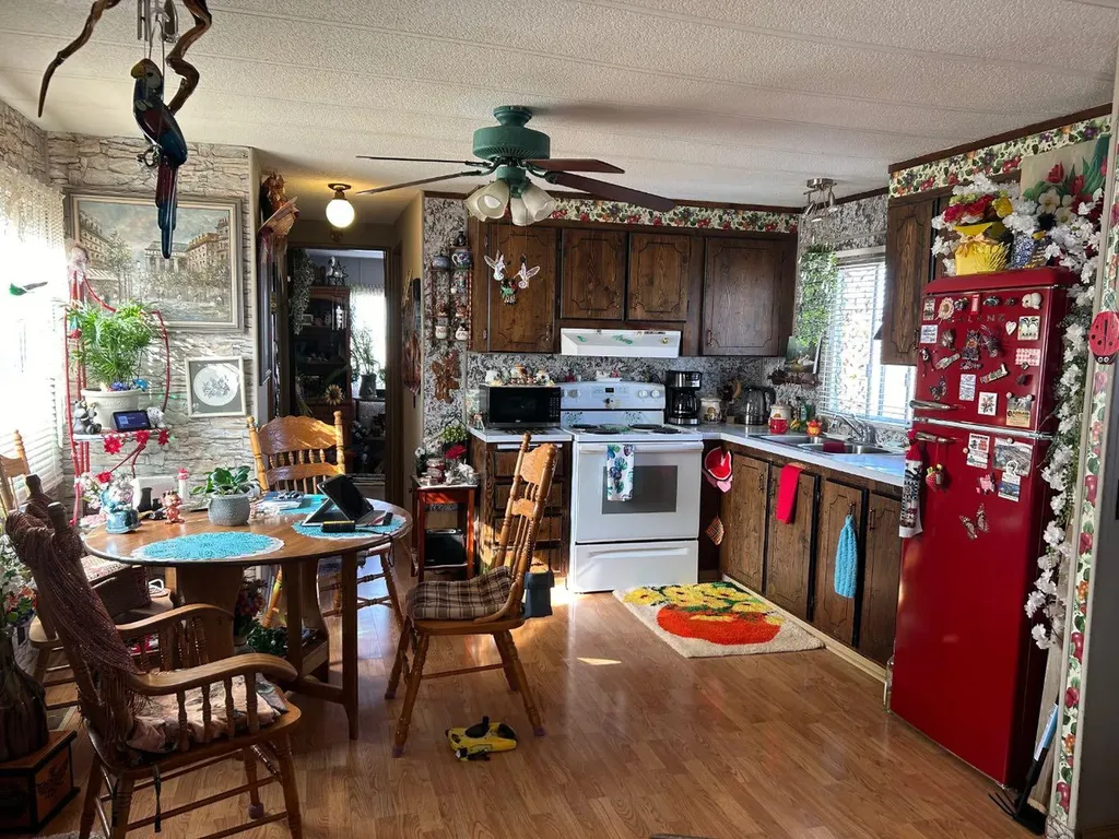207 2 Avenue N Morrin AB T0J 2B0
