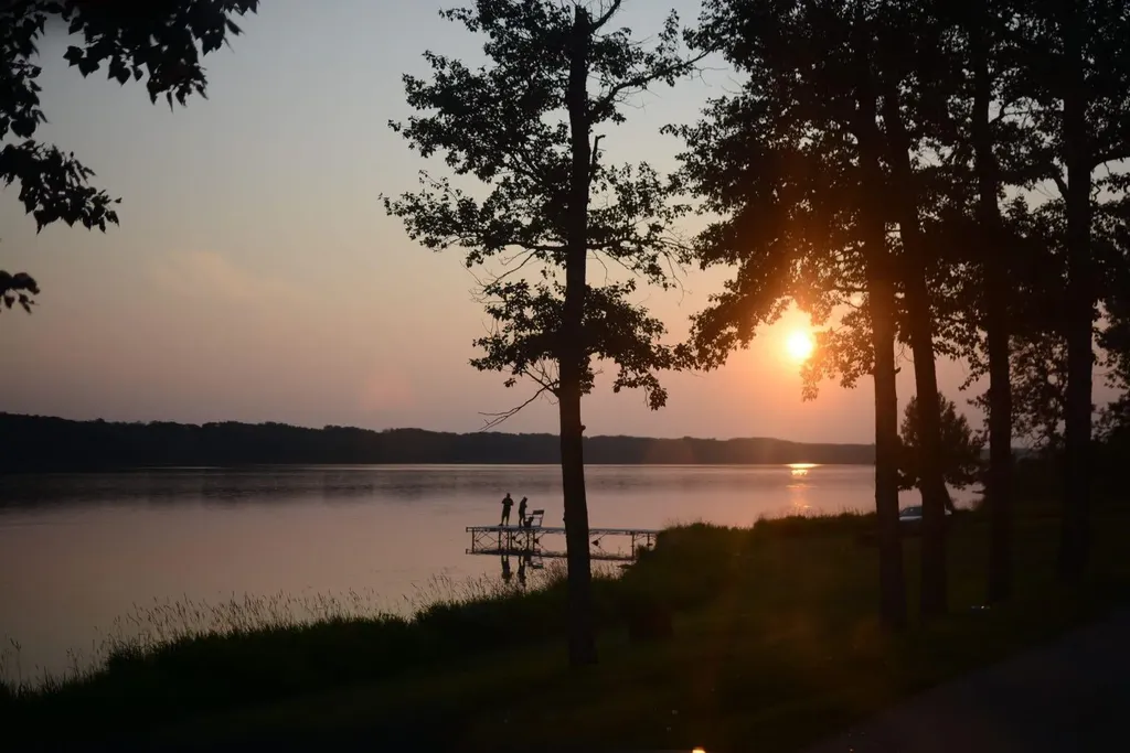 317 Minnewaukan Road Tillicum Beach AB T4V 2M9
