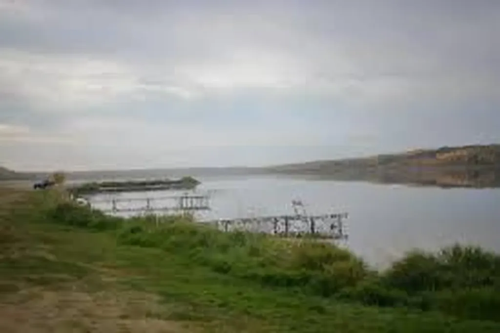 317 Minnewaukan Road Tillicum Beach AB T4V 2M9