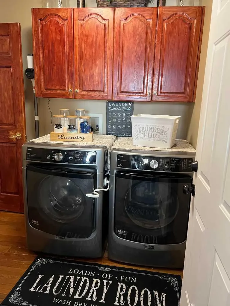 302 8 Avenue Fox Creek AB T0H 1P0