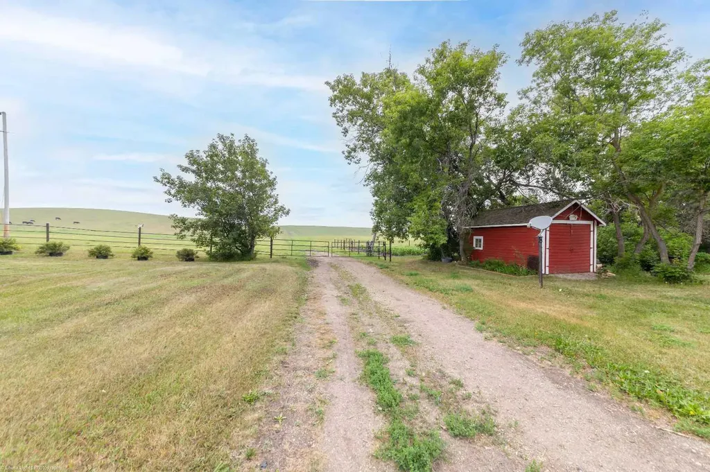 Point NW & NE 1-54-2-4, S 1/2 1-54-2-4, NW 6-54-1-4 Rural Vermilion River County Of AB T0B 2X0