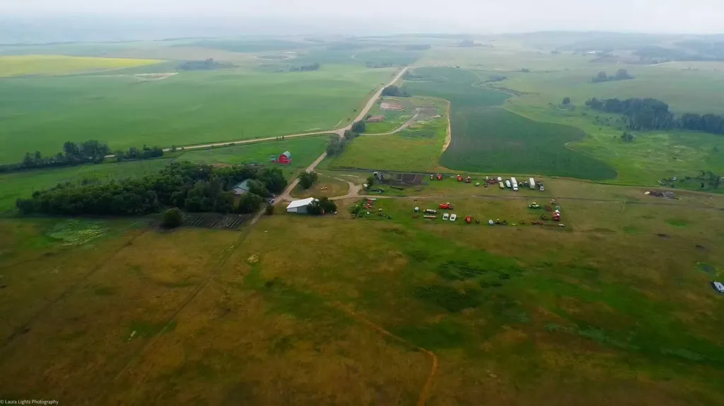 Point NW & NE 1-54-2-4, S 1/2 1-54-2-4, NW 6-54-1-4 Rural Vermilion River County Of AB T0B 2X0