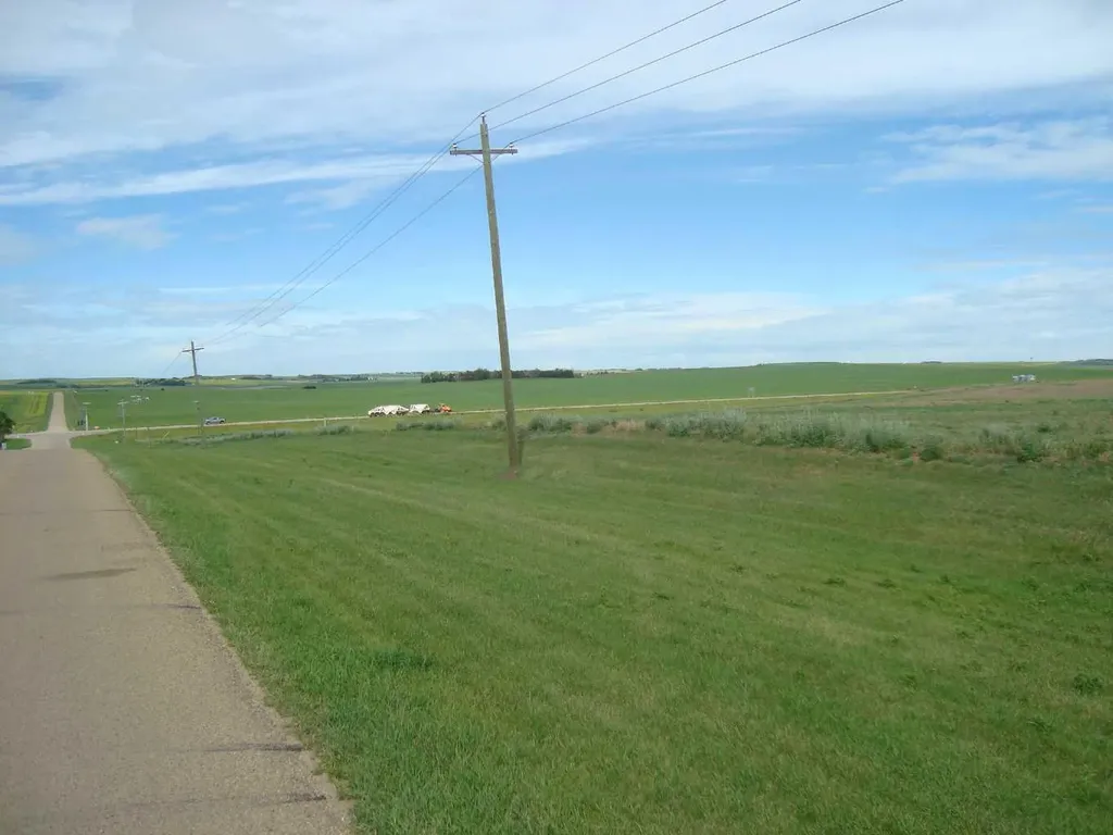 1000 North Road Trochu AB T0M 2C0