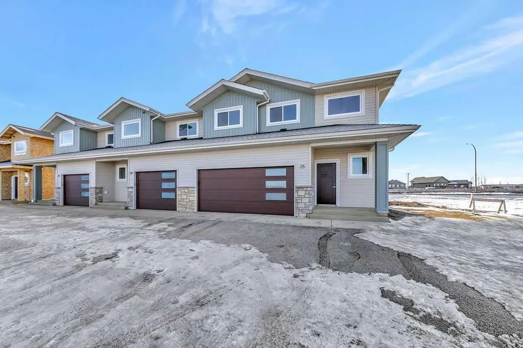 3616 41b Avenue Lloydminster SK S9V2L2