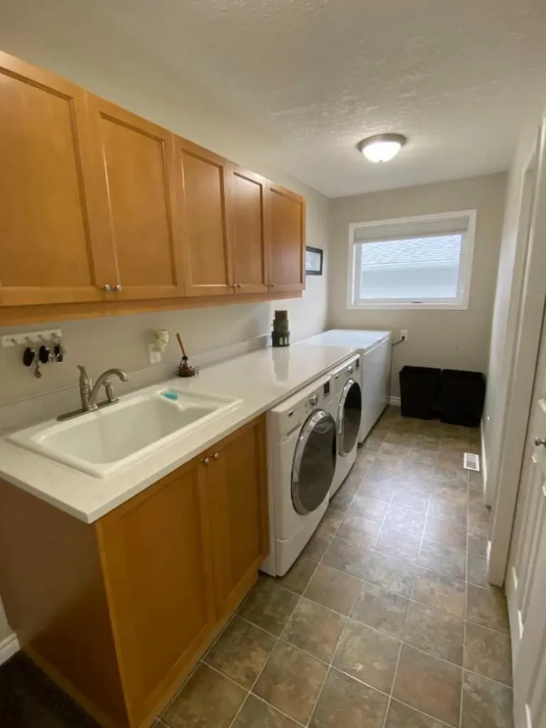 79 Park Place W Brooks AB T1A 0A8