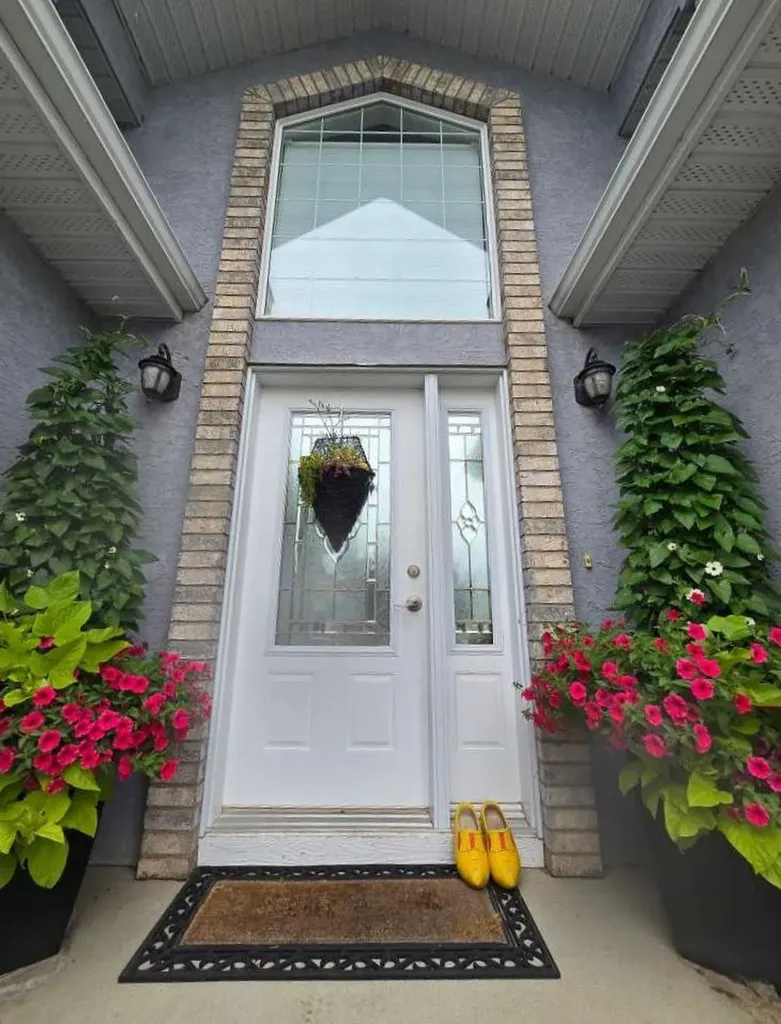 79 Park Place W Brooks AB T1A 0A8