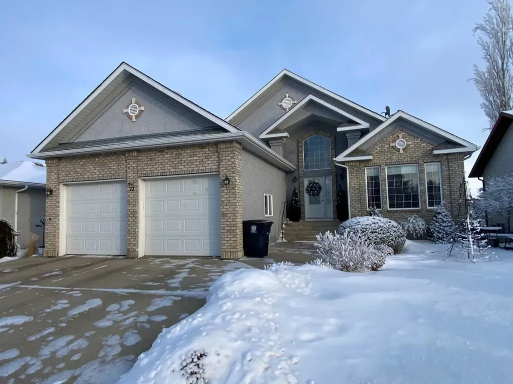 79 Park Place W Brooks AB T1A 0A8