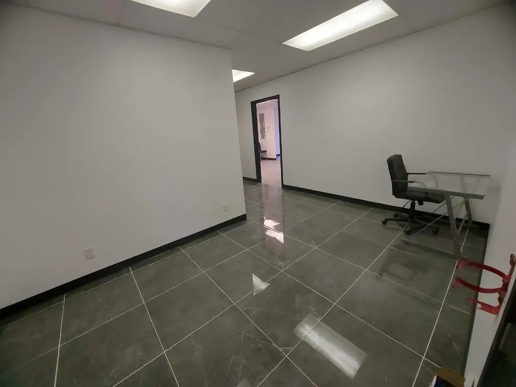 4418 50 Avenue Red Deer AB T4N 3Z6