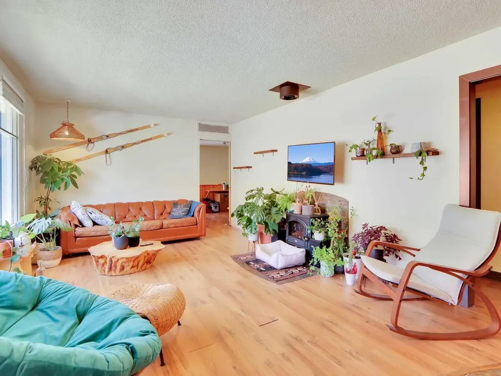 252 Three Sisters Drive Canmore AB T1W2M4
