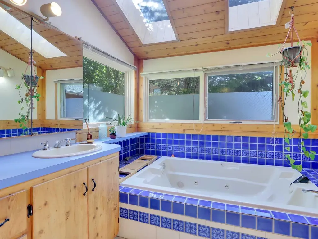 252 Three Sisters Drive Canmore AB T1W2M4