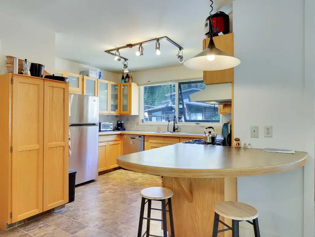 252 Three Sisters Drive Canmore AB T1W2M4