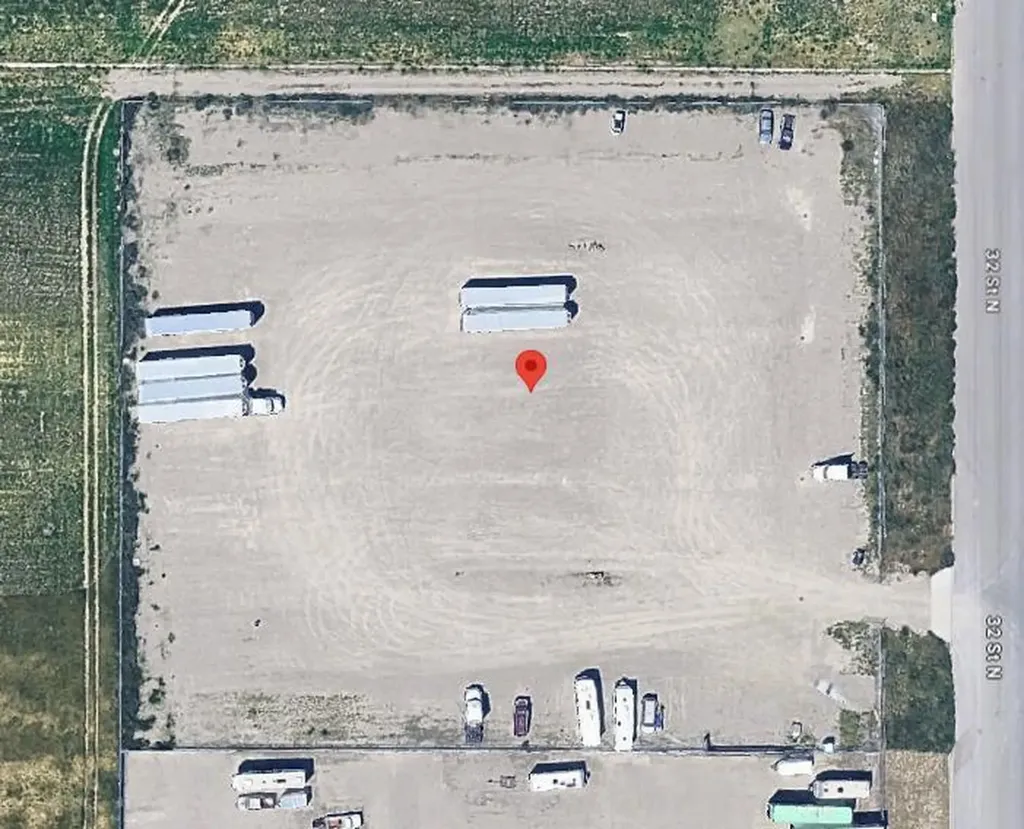3790 32 Street N Lethbridge AB T1H 6G2