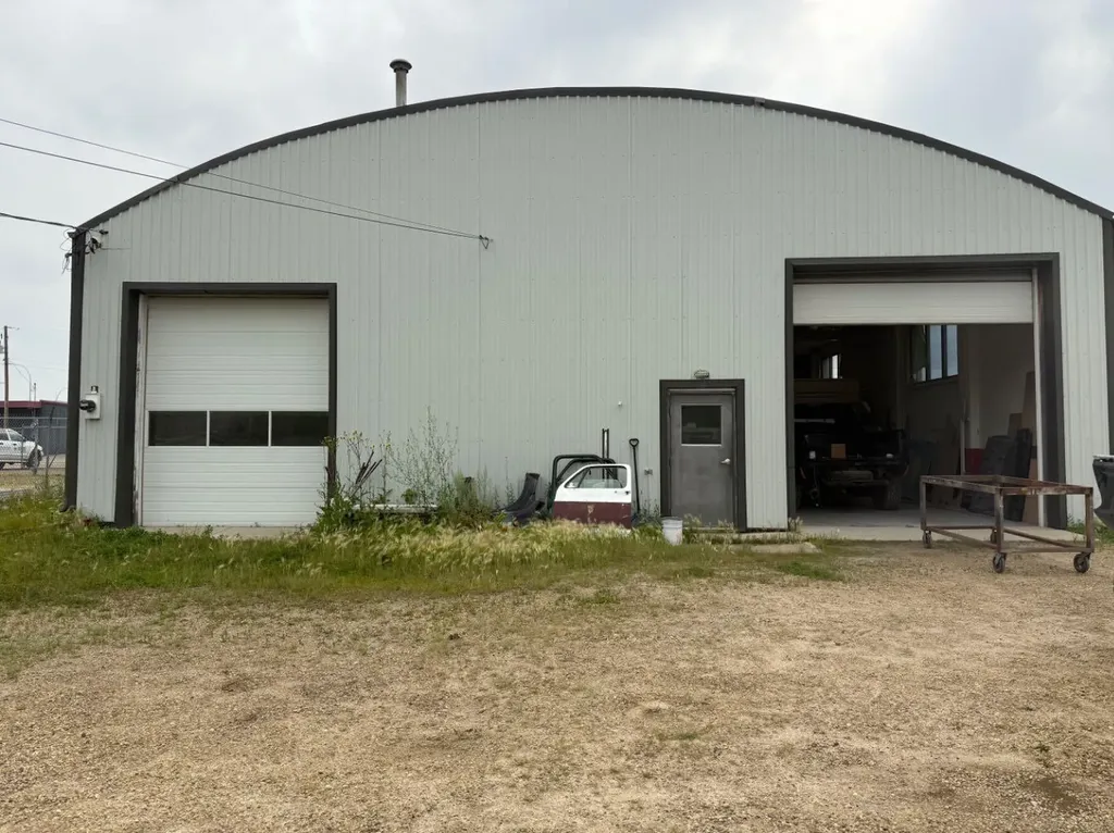 4712 44 Street Camrose AB T4V 1B9